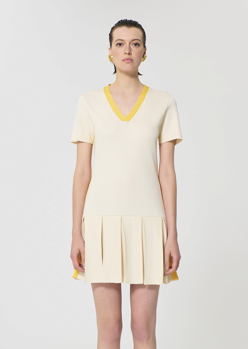 Ricca платье в цвете экрю из технологичного трикотажа Ricca платье в цвете экрю из технологичного трикотажа